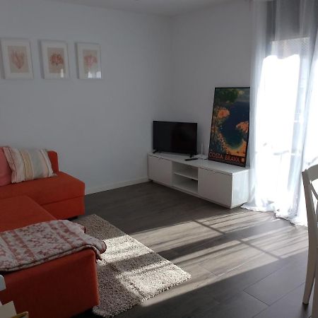 Appartement Pis pràctic i agradable sobre la Marina Palamós Extérieur photo