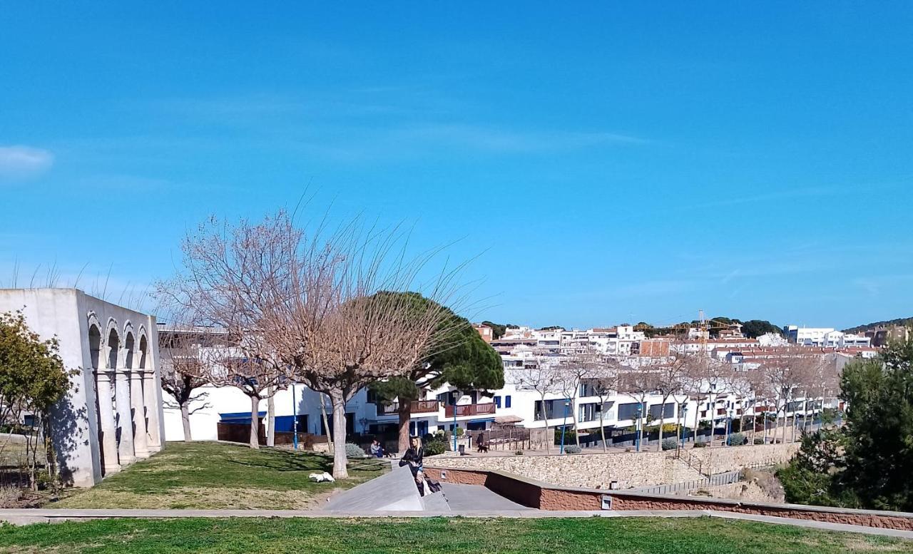 Appartement Pis pràctic i agradable sobre la Marina Palamós Extérieur photo